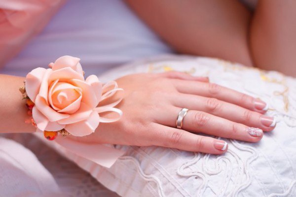 Комплект свадебной бижутерии для жениха и невесты — София